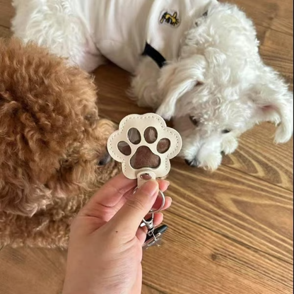 (🌲Early Christmas Sale- 49% OFF) Cats & Dogs Paw Shaped Leather Keychain