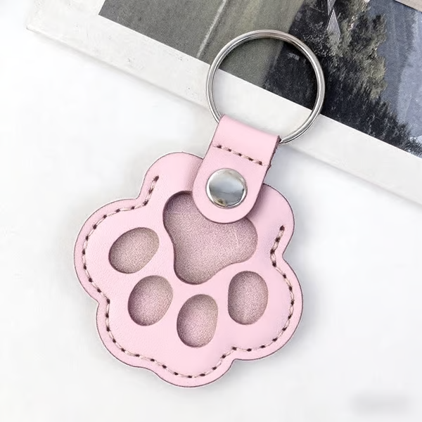 (🌲Early Christmas Sale- 49% OFF) Cats & Dogs Paw Shaped Leather Keychain
