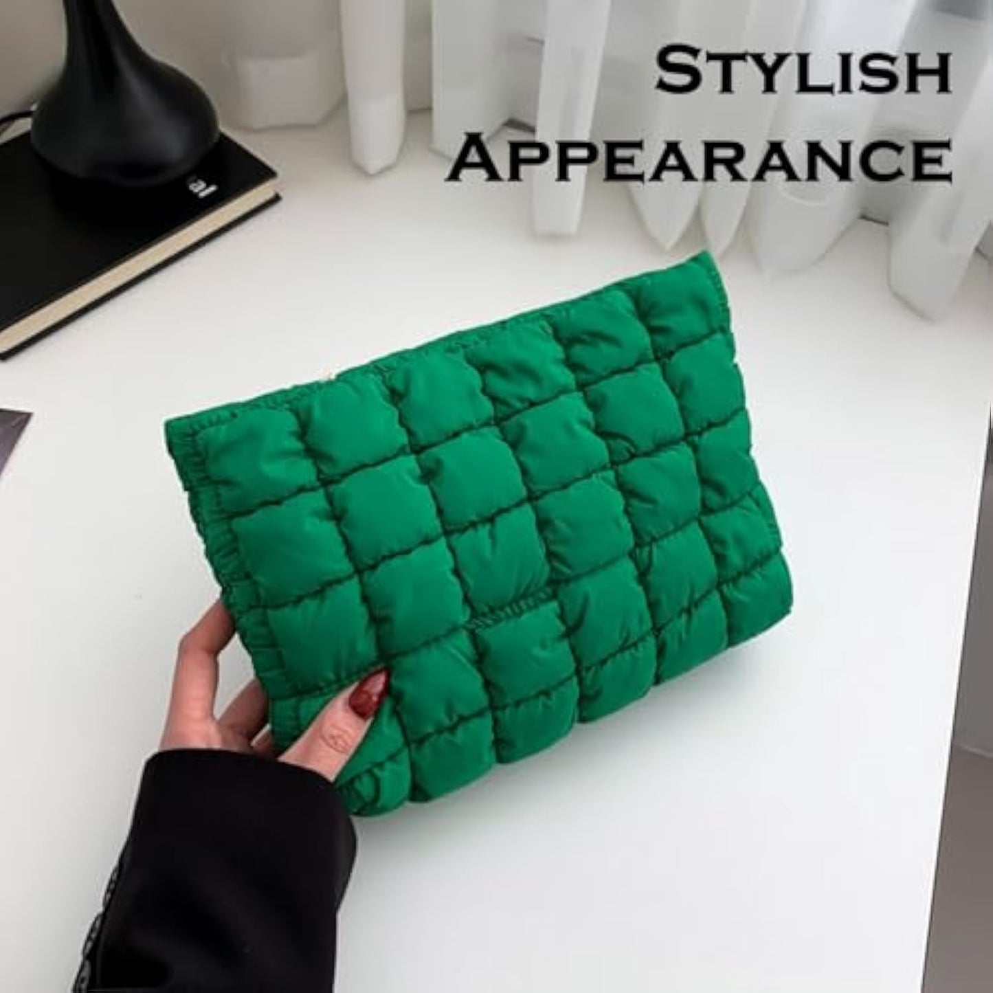 Solid Color Quilted Clutch – Large-Capacity Travel Zipper Bag for Women & Girls, Perfect Christmas Gift 2025